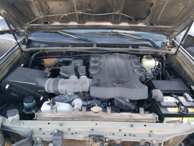 Photo 6 VIN: JTEBU5JR5C5106700 - TOYOTA 4RUNNER SR 