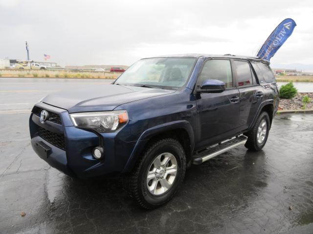 Photo 1 VIN: JTEBU5JR5E5175776 - TOYOTA 4RUNNER SR 