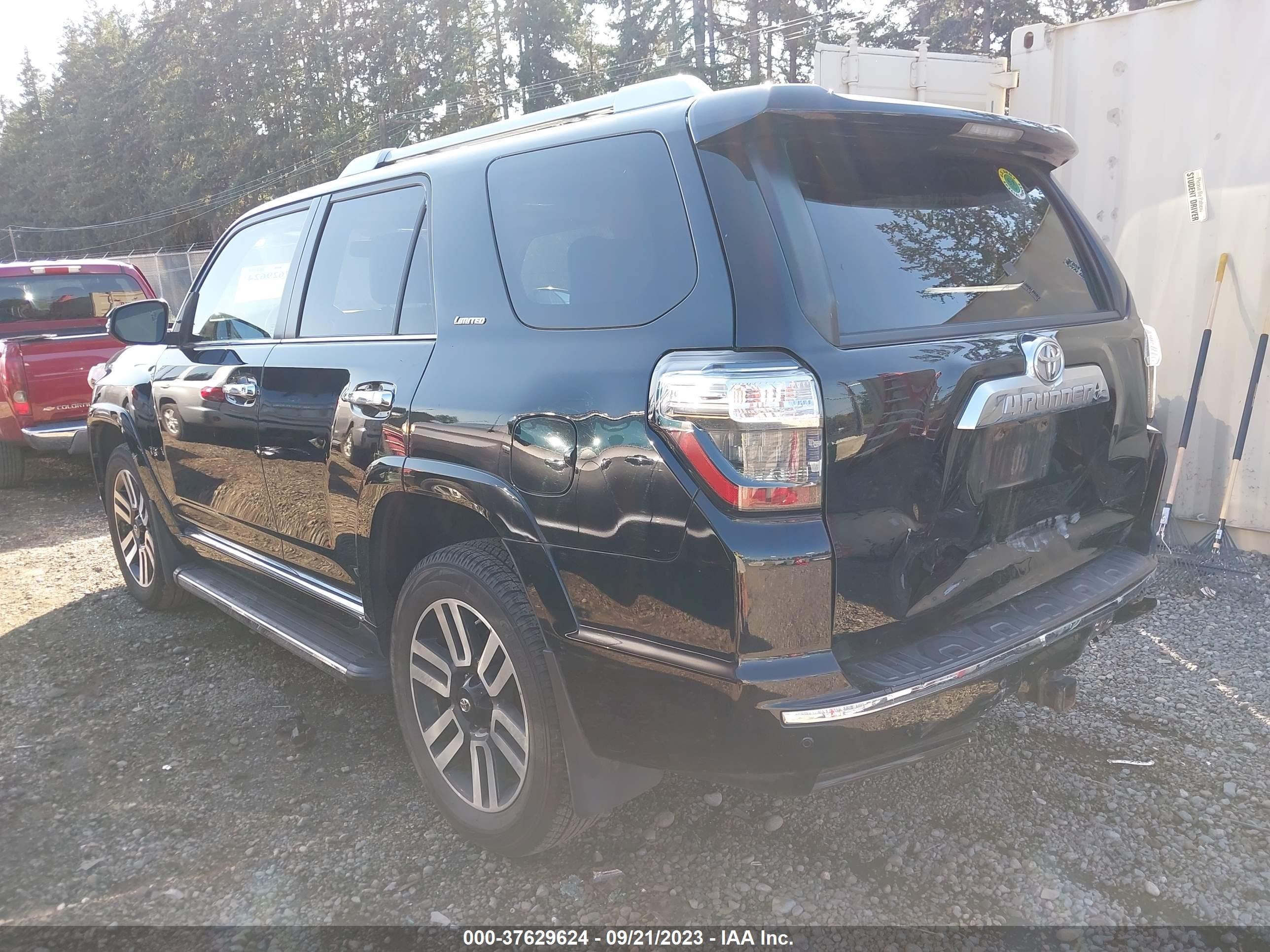 Photo 13 VIN: JTEBU5JR5F5237503 - TOYOTA 4RUNNER 