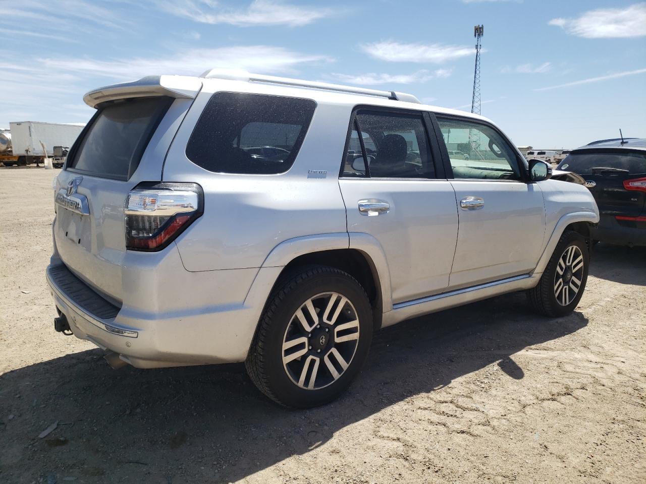 Photo 2 VIN: JTEBU5JR5F5262577 - TOYOTA 4RUNNER 