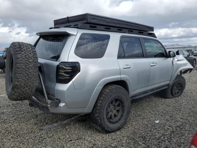 Photo 2 VIN: JTEBU5JR5G5298142 - TOYOTA 4RUNNER 