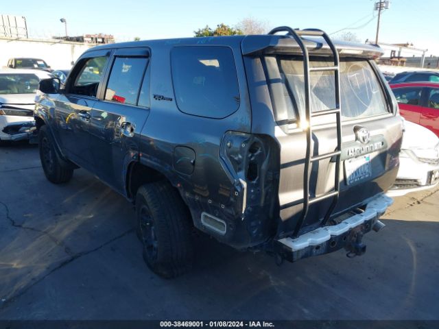 Photo 2 VIN: JTEBU5JR5G5329793 - TOYOTA 4RUNNER 