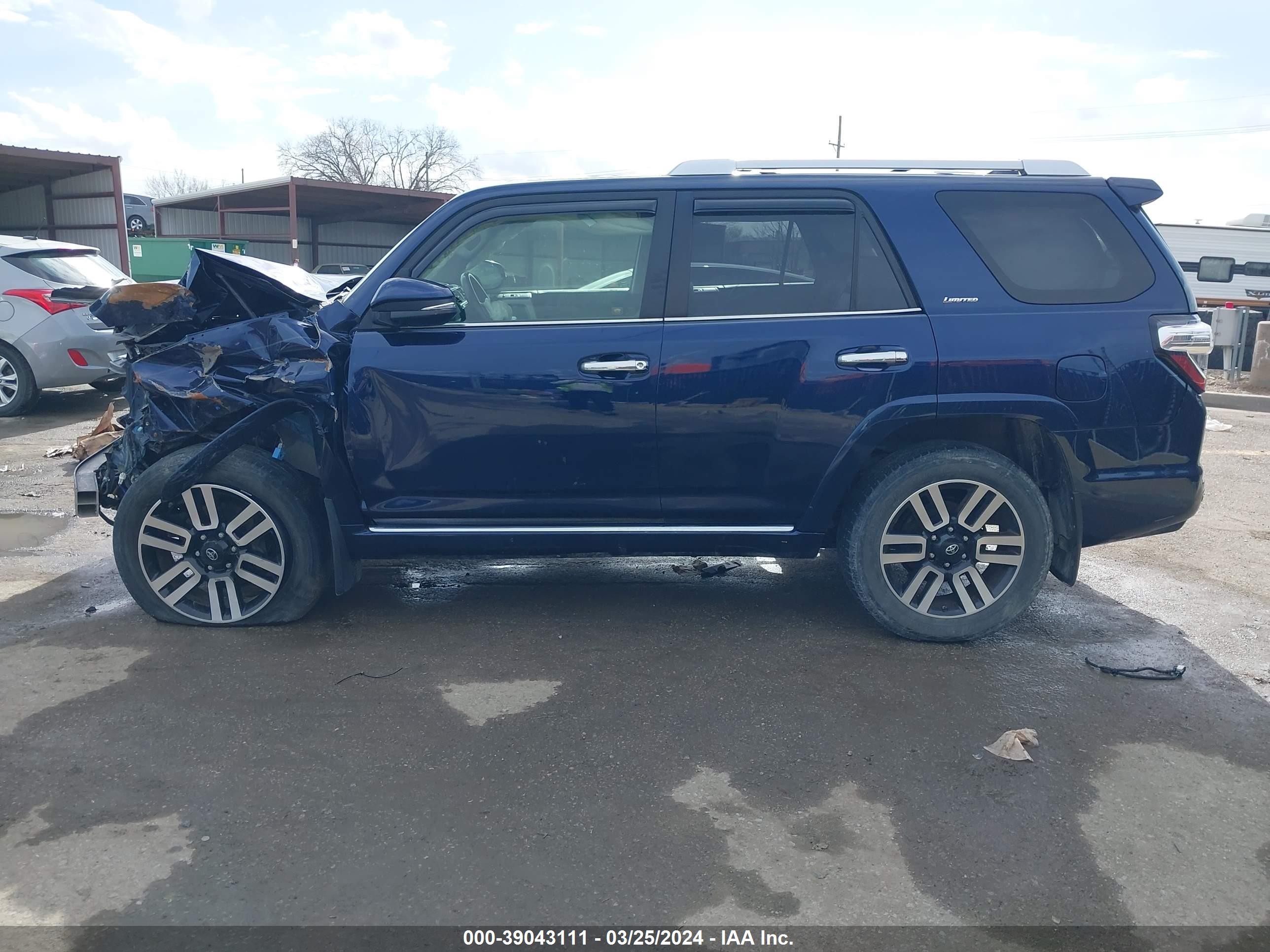 Photo 14 VIN: JTEBU5JR5G5338249 - TOYOTA 4RUNNER 