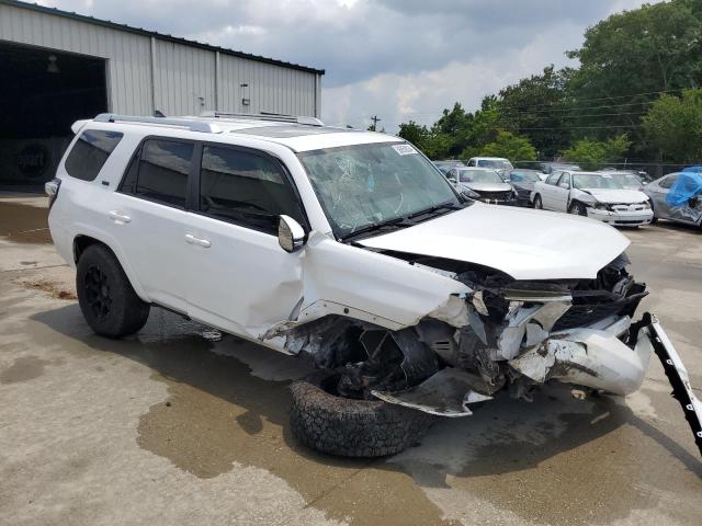 Photo 3 VIN: JTEBU5JR5G5372465 - TOYOTA 4RUNNER 