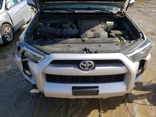 Photo 6 VIN: JTEBU5JR5G5376628 - TOYOTA 4RUNNER SR 