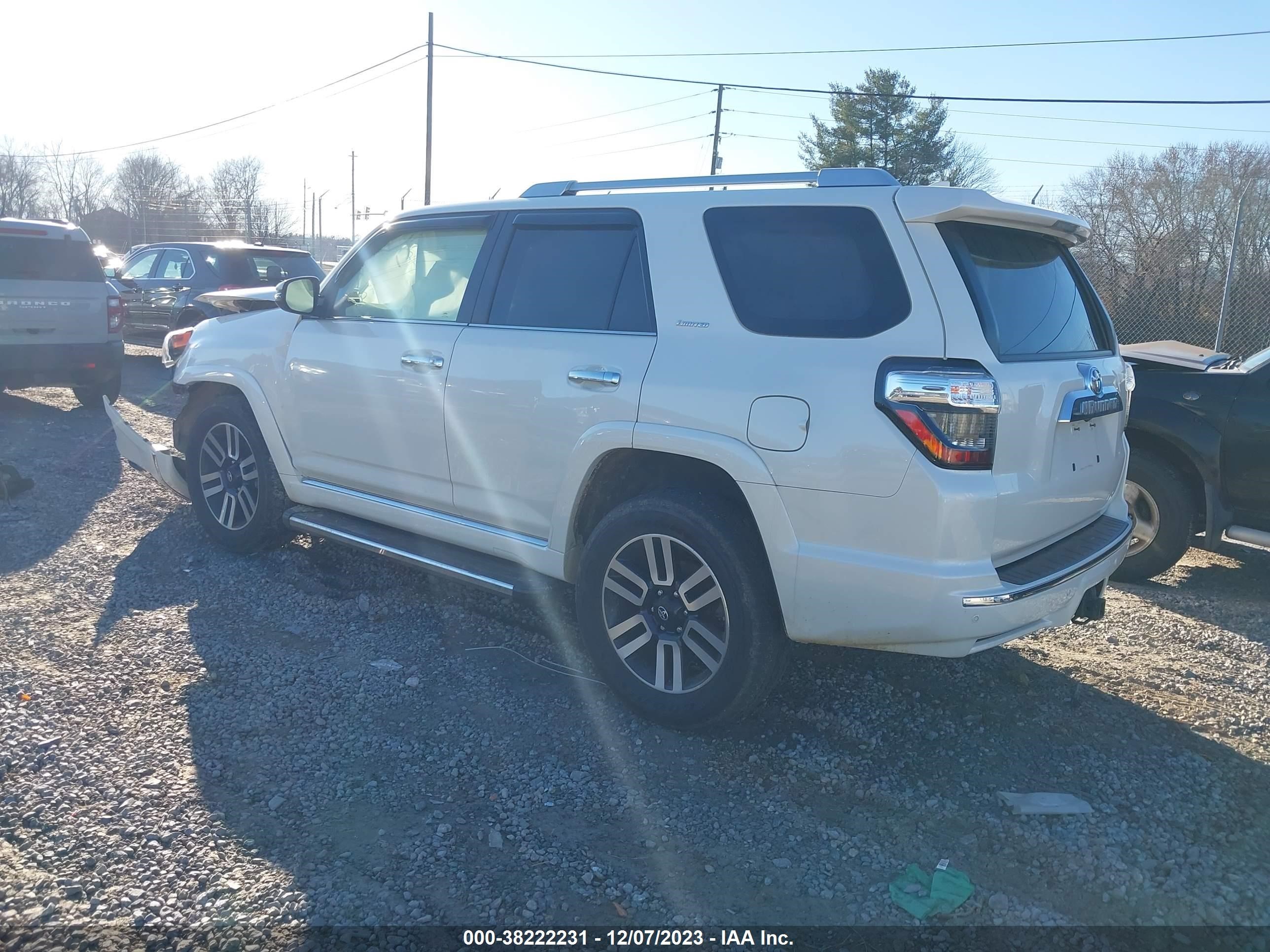 Photo 2 VIN: JTEBU5JR5G5406016 - TOYOTA 4RUNNER 