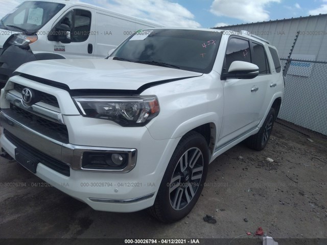 Photo 1 VIN: JTEBU5JR5H5428261 - TOYOTA 4RUNNER 