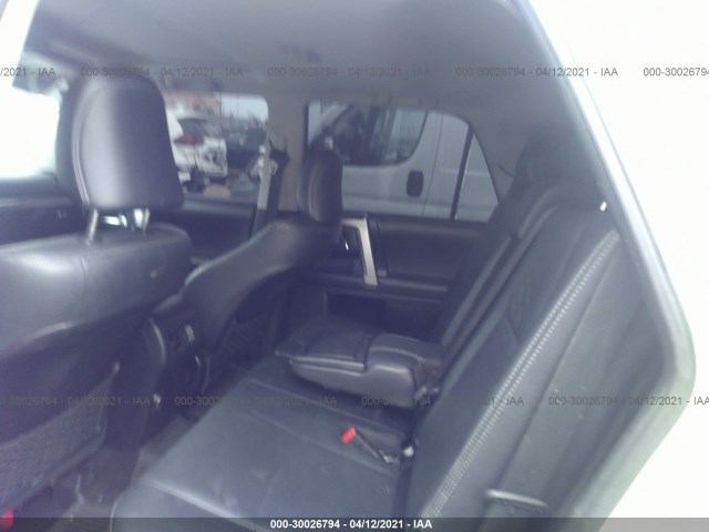 Photo 7 VIN: JTEBU5JR5H5428261 - TOYOTA 4RUNNER 