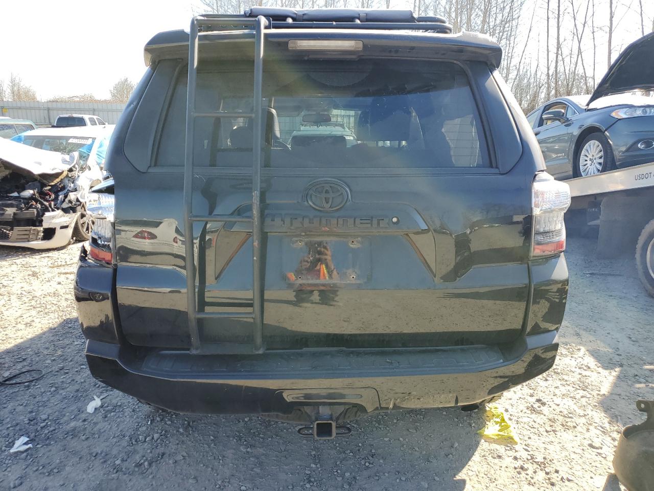 Photo 5 VIN: JTEBU5JR5H5437526 - TOYOTA 4RUNNER 