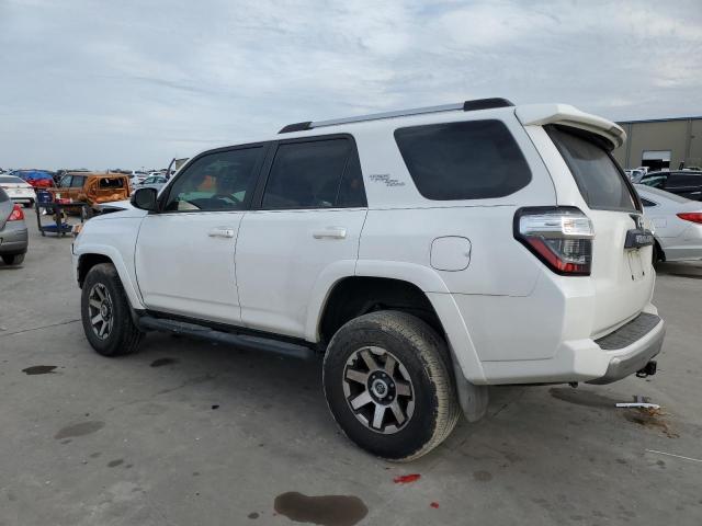 Photo 1 VIN: JTEBU5JR5H5445108 - TOYOTA 4RUNNER 