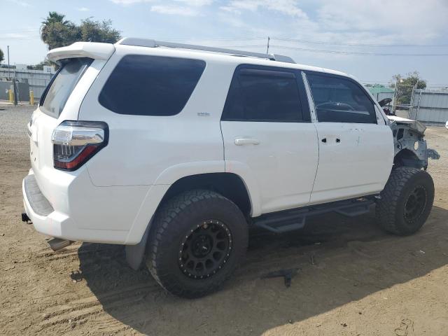 Photo 2 VIN: JTEBU5JR5H5458893 - TOYOTA 4RUNNER 