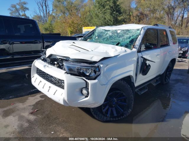 Photo 1 VIN: JTEBU5JR5H5482031 - TOYOTA 4RUNNER 