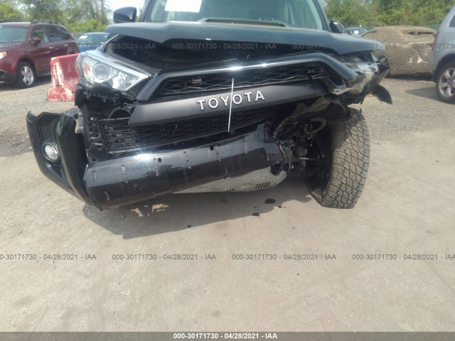 Photo 5 VIN: JTEBU5JR5J5491303 - TOYOTA 4RUNNER 