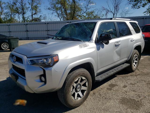 Photo 1 VIN: JTEBU5JR5J5504857 - TOYOTA 4RUNNER SR 