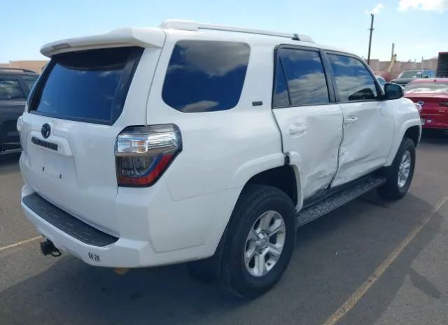 Photo 3 VIN: JTEBU5JR5J5513252 - TOYOTA 4RUNNER 