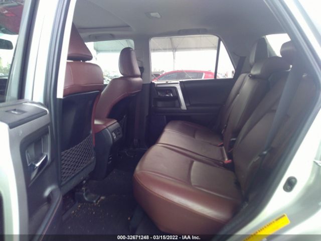 Photo 7 VIN: JTEBU5JR5J5576609 - TOYOTA 4RUNNER 