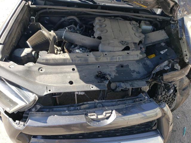 Photo 11 VIN: JTEBU5JR5J5583348 - TOYOTA 4RUNNER SR 