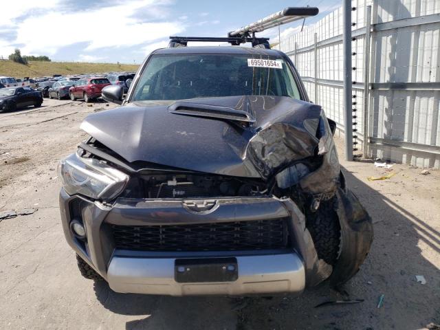 Photo 4 VIN: JTEBU5JR5J5583348 - TOYOTA 4RUNNER SR 