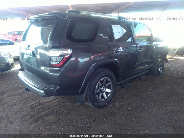 Photo 3 VIN: JTEBU5JR5J5587836 - TOYOTA 4RUNNER 