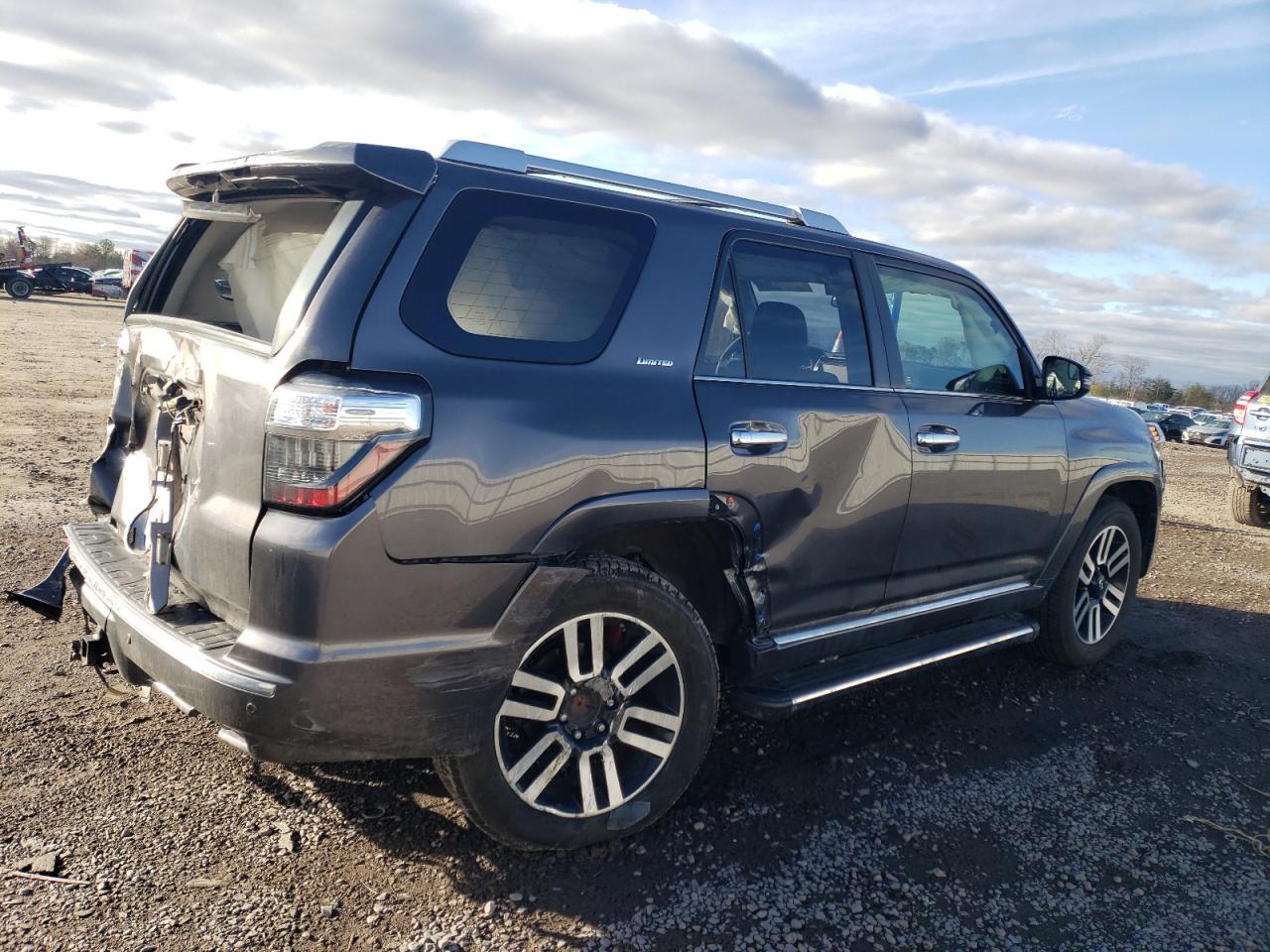 Photo 2 VIN: JTEBU5JR5J5606563 - TOYOTA 4RUNNER 