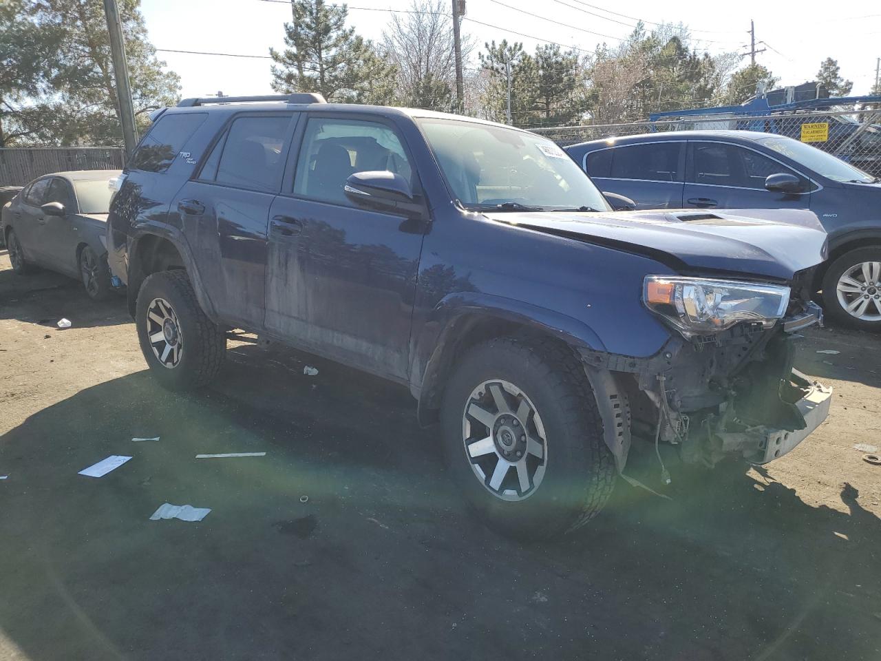 Photo 3 VIN: JTEBU5JR5K5617161 - TOYOTA 4RUNNER 