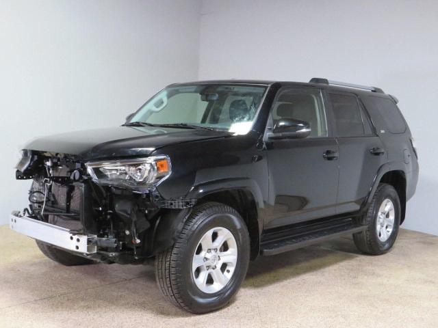 Photo 1 VIN: JTEBU5JR5K5656588 - TOYOTA 4RUNNER SR 