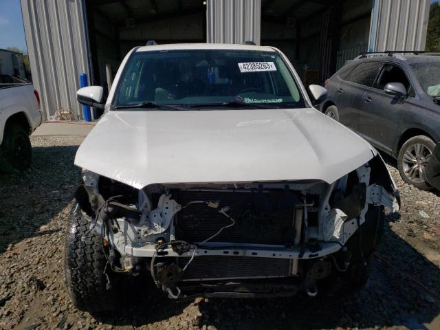 Photo 4 VIN: JTEBU5JR5K5682494 - TOYOTA 4RUNNER SR 