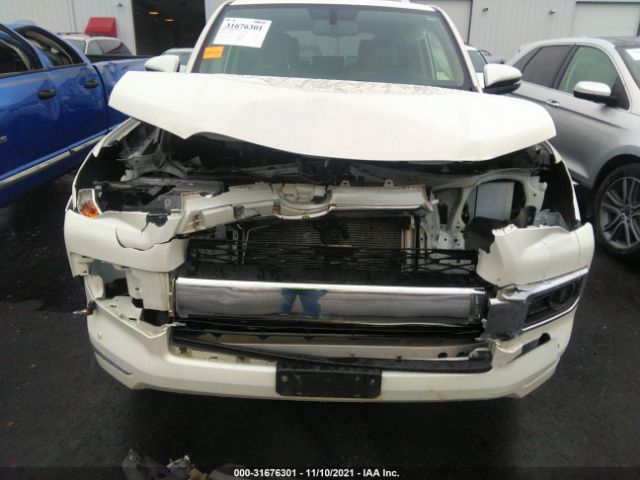 Photo 5 VIN: JTEBU5JR5K5700024 - TOYOTA 4RUNNER 