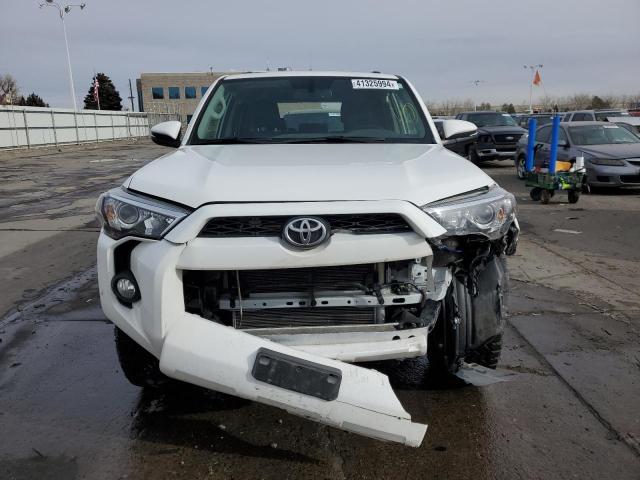 Photo 4 VIN: JTEBU5JR5K5703618 - TOYOTA 4RUNNER 