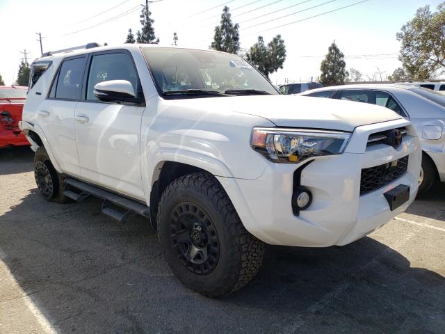 Photo 0 VIN: JTEBU5JR5L5745613 - TOYOTA 4RUNNER SR 