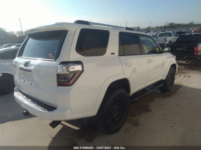 Photo 3 VIN: JTEBU5JR5L5821685 - TOYOTA 4RUNNER 