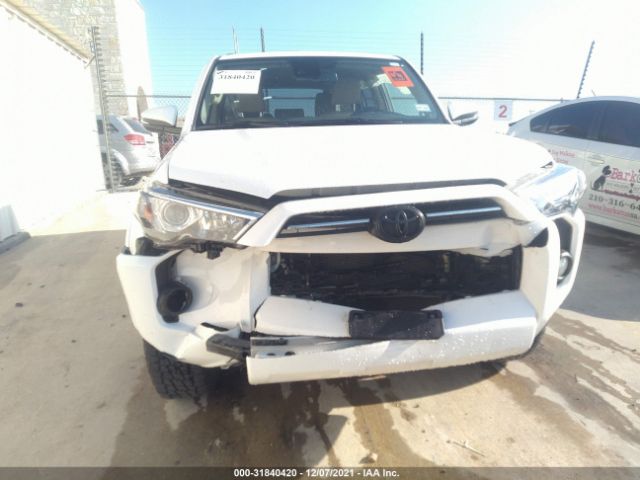 Photo 5 VIN: JTEBU5JR5L5821685 - TOYOTA 4RUNNER 