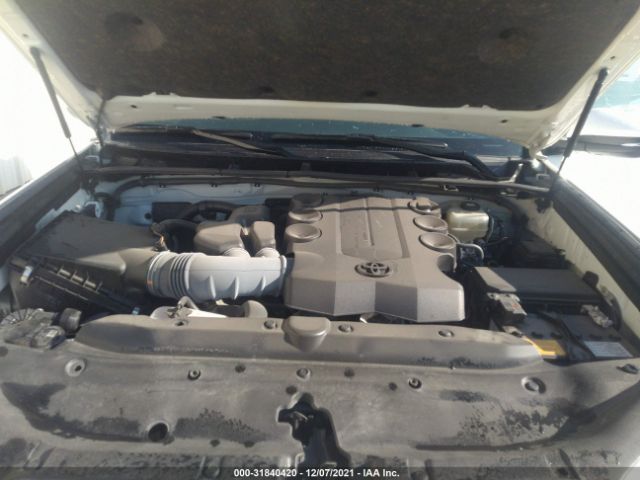 Photo 9 VIN: JTEBU5JR5L5821685 - TOYOTA 4RUNNER 