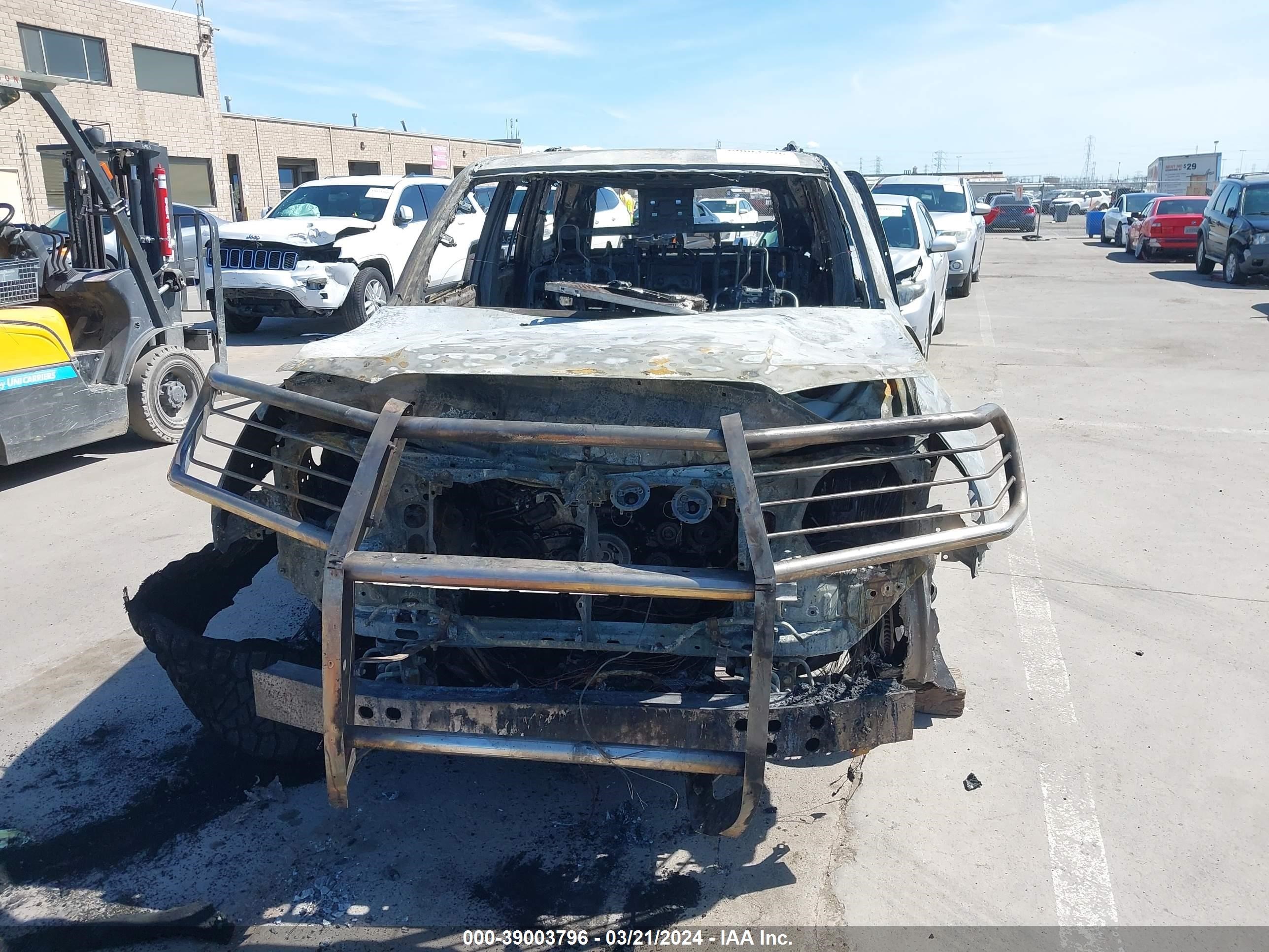 Photo 5 VIN: JTEBU5JR6A5016310 - TOYOTA 4RUNNER 