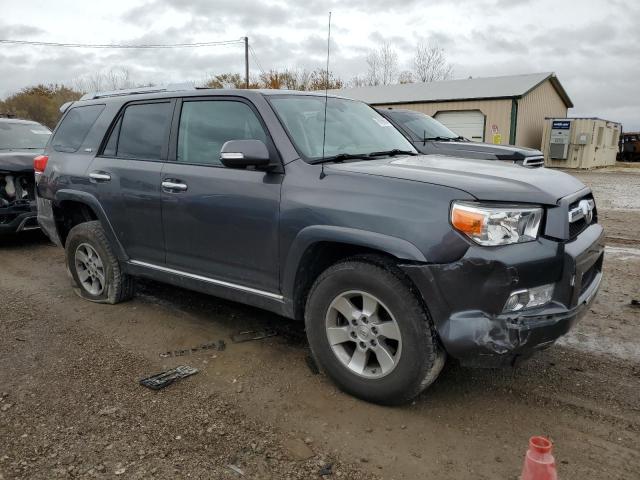 Photo 3 VIN: JTEBU5JR6B5045775 - TOYOTA 4RUNNER SR 