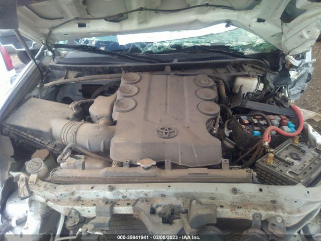 Photo 9 VIN: JTEBU5JR6B5070093 - TOYOTA 4RUNNER 