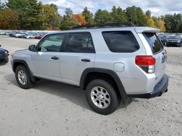 Photo 1 VIN: JTEBU5JR6B5070739 - TOYOTA 4RUNNER SR 