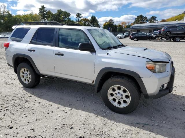 Photo 3 VIN: JTEBU5JR6B5070739 - TOYOTA 4RUNNER SR 