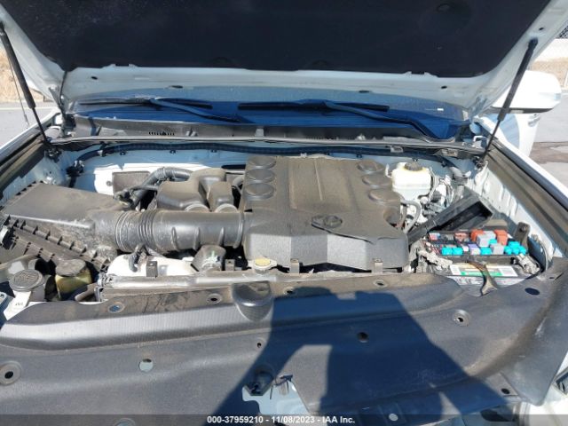 Photo 9 VIN: JTEBU5JR6D5134975 - TOYOTA 4RUNNER 