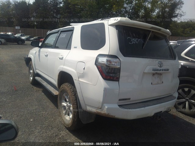 Photo 2 VIN: JTEBU5JR6F5218412 - TOYOTA 4RUNNER 