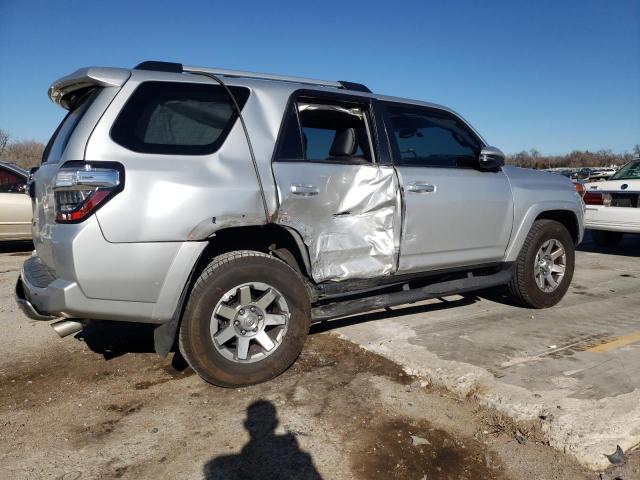 Photo 2 VIN: JTEBU5JR6G5311447 - TOYOTA 4RUNNER SR 