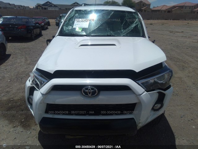 Photo 5 VIN: JTEBU5JR6G5369462 - TOYOTA 4RUNNER 