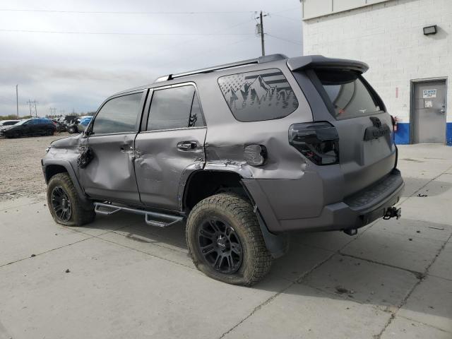 Photo 1 VIN: JTEBU5JR6H5448146 - TOYOTA 4RUNNER SR 