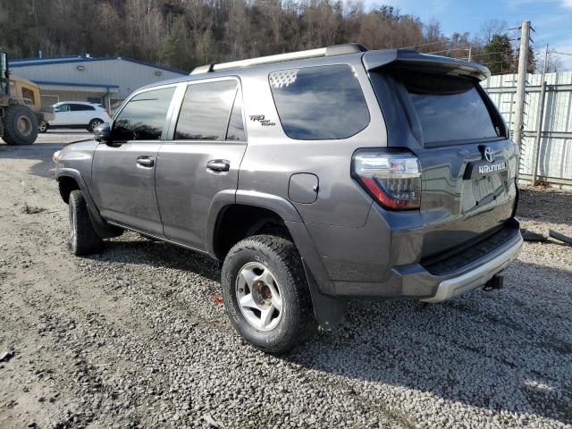 Photo 1 VIN: JTEBU5JR6J5529153 - TOYOTA 4RUNNER SR 