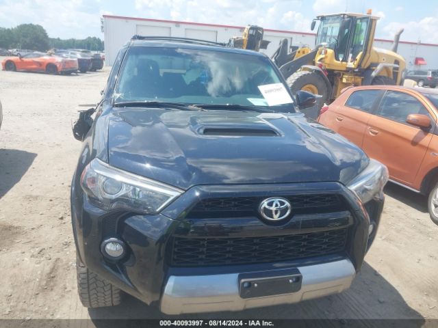 Photo 5 VIN: JTEBU5JR6J5548866 - TOYOTA 4RUNNER 