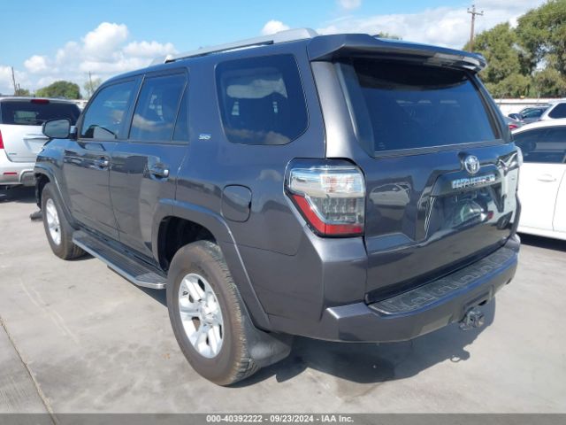 Photo 2 VIN: JTEBU5JR6J5562766 - TOYOTA 4RUNNER 