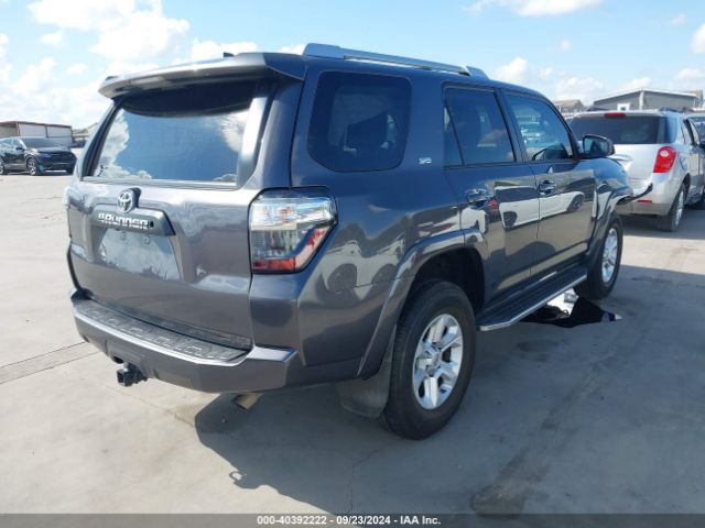 Photo 3 VIN: JTEBU5JR6J5562766 - TOYOTA 4RUNNER 