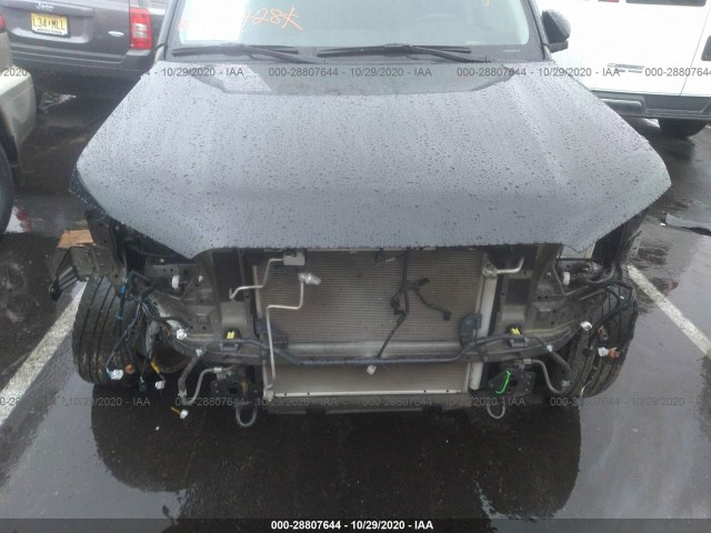 Photo 5 VIN: JTEBU5JR6J5572245 - TOYOTA 4RUNNER 