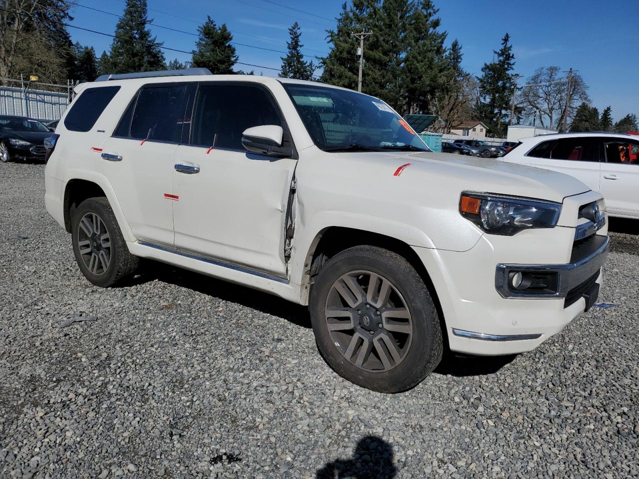 Photo 3 VIN: JTEBU5JR6J5573993 - TOYOTA 4RUNNER 