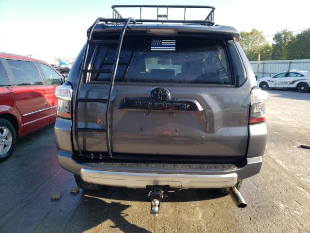 Photo 5 VIN: JTEBU5JR6J5594827 - TOYOTA 4RUNNER SR 